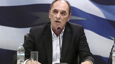 اليونان تعلن استمرار تطبيق ضوابط تنقل رؤوس الأموال