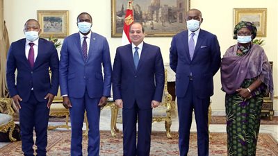 السيسى يتسلم رسالة من رئيس الكونغو حول العلاقات الثنائية بين البلدين