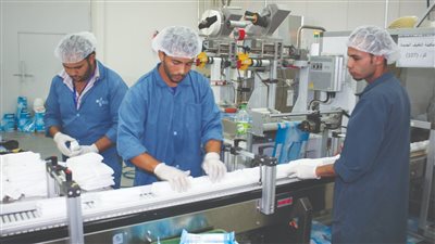 نيفين جامع: دعم مالي وفني للمشروعات الصناعية في 7 محافظات 