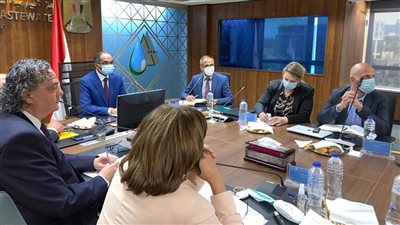 نائب وزير الإسكان يتابع تنفيذ مشروعات «خدمات الصرف الصحى المُستدامة»