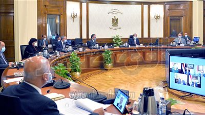 مجلس الوزراء يوافق على تعديل قانوني الشهر العقاري والضريبة على الدخل