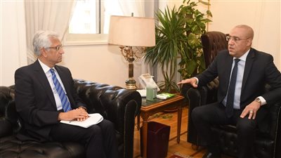 وزير الإسكان: المشروعات تنفذ بأعلى جودة وفي أقصر وقت