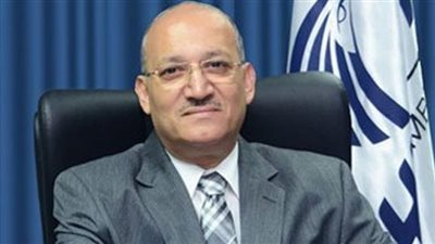 رئيس مصرللطيران يفتتح فرع جديد للبنك الأهلى بمقر الشركة بمطار القاهرة