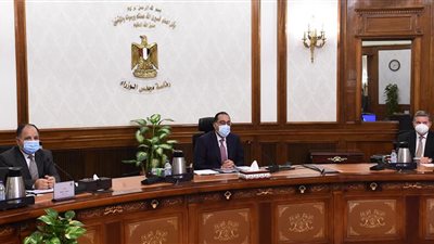 الحكومة تعلن حزمة محفزات لدعم سوق الأوراق المالية