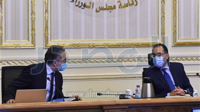 رئيس الوزراء يتابع جهود التعامل مع التحديات التى تواجه قطاع السياحة