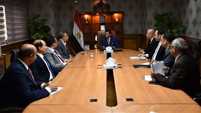 أشرف صبحي يُتابع ترتيبات استضافة مصر لاجتماعات مجلس وزراء الشباب العرب