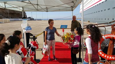 وصول وسفر 1810 ركاب بموانئ البحر الأحمر وتداول 363 شاحنة