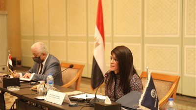 البنك الدولى يطلق تقرير جديد حول الاقتصاد المصرى