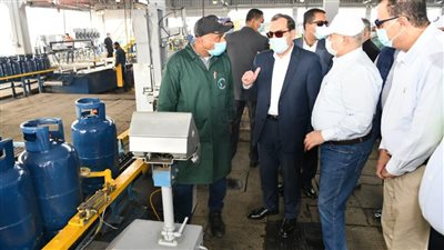 «البترول» تدشن أول منظومة إلكترونية لإدارة ومتابعة توزيع البوتاجاز