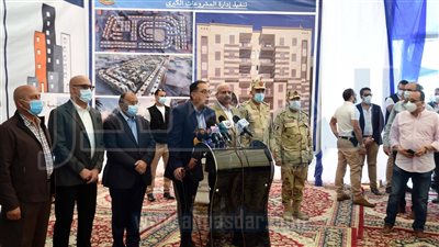رئيس الوزراء: 25 مليار جنيه تكلفة مبدئية لتطوير ميناء السخنة