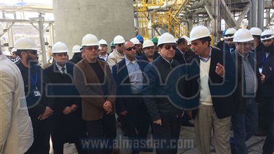 الملا: مشروعات بترولية في 4 محافظات باستثمارات 8 مليارات دولار