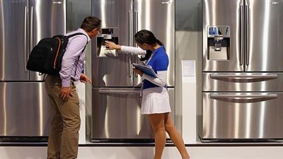 ثلاجة ذكية تميز الطعام الصحي من الفاسد