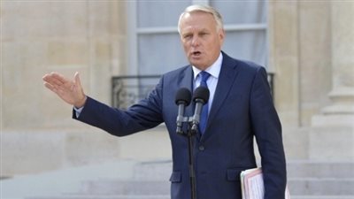 وزير خارجية فرنسا: إجراءات ترامب الخاصة باللاجئين تثير القلق