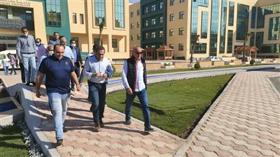 مسئولو الإسكان يتفقدون مشروعات مدينة أسيوط الجديدة