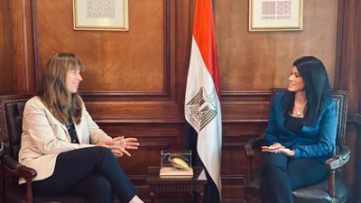 «المشاط» تبحث إستراتيجية التعاون الجديدة مع «الأوروبى لإعادة الإعمار»