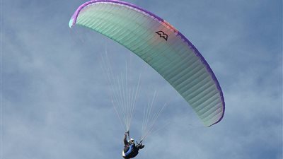 بالفيديو.. هواة الطيران 