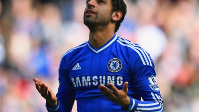 تشيلسي يطلب 25 مليون يورو للموافقة على بيع محمد صلاح لروما