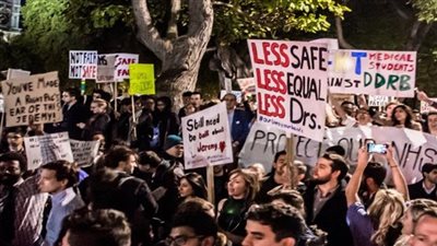 مظاهرات في بريطانيا تنديدا بحظر دخول مسلمين لأمريكا