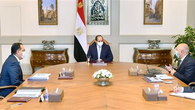 السيسي يوجه بسرعة الانتهاء من تطوير الطريق الدائري