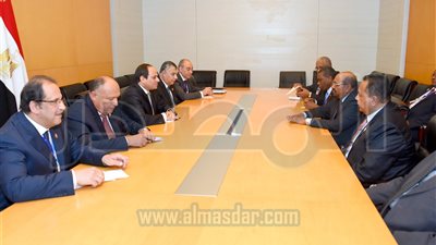 تفاصيل لقاء السيسي والبشير على هامش اجتماعات القمة الأفريقية (صور)