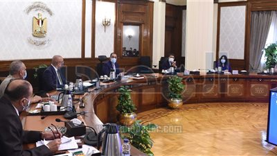 رئيس الوزراء يتابع الموقف التنفيذي لمشروعات العاصمة الإدارية الجديدة
