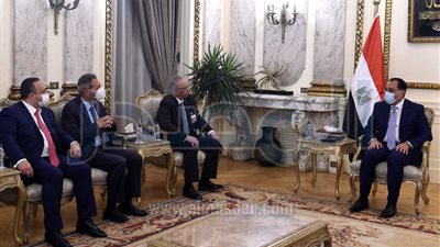 مدبولي يستقبل رئيس مجلس إدارة اتحاد المصارف العربية