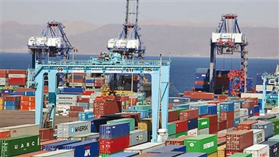 4.2 مليار جنيه ضرائب ورسوم بجمارك السويس في أكتوبر 