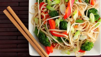 علماء يحذرون من خطر التقيد بحمية نباتية لمخاطرها في نمو سرطان المعدة