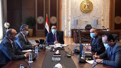 مدبولي يتابع حركة السياحة الوافدة إلى مصر وجهود جذب الأسواق البديلة