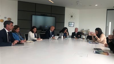 مصر تبحث مع بريطانيا فرص الاستثمار وتمويل المشروعات الصديقة للبيئة