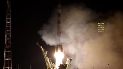  بالفيديو .. وصول صاروخ سويوز الروسي إلى المحطة الفضائية الدولية