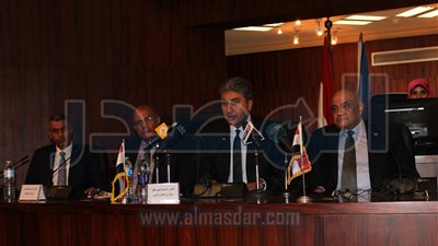 وزير الطيران يشارك في الاحتفال باليوم العالمي للأرصاد الجوية .. ويؤكد ضرورة التدريب لرفع كفاءة العاملين 