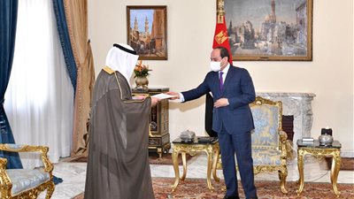 الرئيس السيسى يتلقى رسالة من أمير الكويت