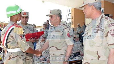 الفريق محمود حجازى يشهد إنتهاء فترة التدريب الأساسى للدفعة 153 ضباط الصف 