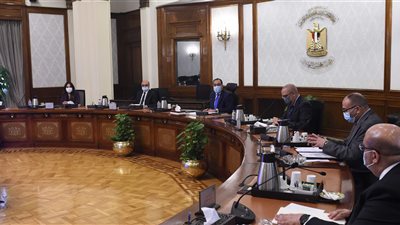 رئيس الوزراء يبحث إجراءات تنظيم قطاع التطوير العقاري في مصر