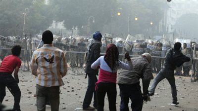 بدء نظر إعادة محاكمة ١٦ متهماً في قضية 