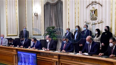 توقيع بروتوكولات تعاون لتنفيذ البنية التحتية لـ 4 مناطق صناعية بقنا وسوهاج