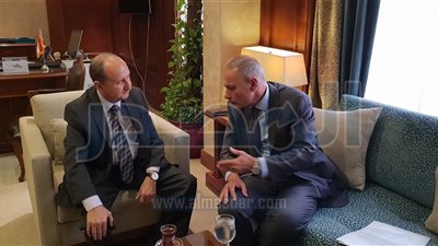 وزير التجارة يبحث إمكانية تنظيم منتدى أعمال 