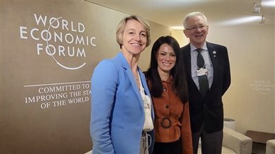 وزيرة التعاون الدولي تعقد لقاءًا ثنائيًا مع رئيس صندوق الأرض التابع لمؤسسة أمازون 