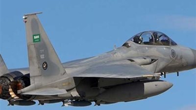 طائرات التحالف العربي تقصف 