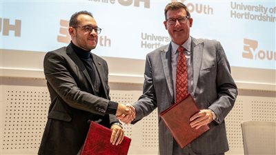 اتفاقية تعاون بين «E-Youth» وجامعة هيرفورداتشير الدولية