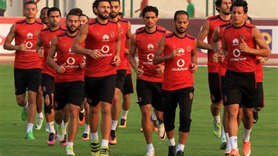 الأهلي يستأنف تدريباته دون راحة استعدادًا للإسماعيلي