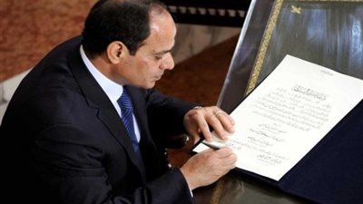 السيسي يصدق على تعديل قانون لجان التوفيق في منازعات الوزارات
