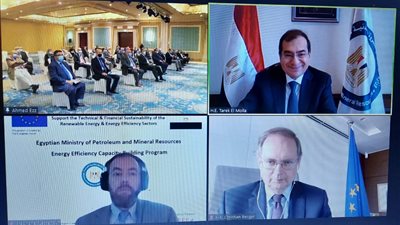 «الملا» يعلن إطلاق برنامج بناء القدرات لتحسين كفاءة الطاقة