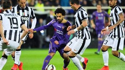 صلاح يفشل في هز شباك 