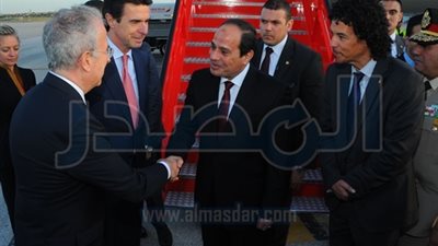 بالصور.. وصول الرئيس 