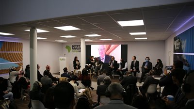 «التجاري الدولي» يبحث تمويل خطط التعافي من الآثار السلبية لتغير المُناخ