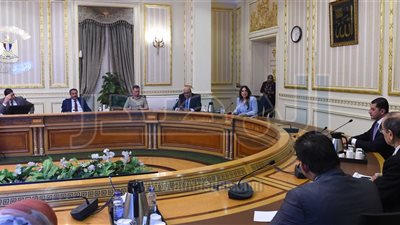 مجلس الوزراء: تعامل فورى مع معوقات جذب الاستثمارات المحلية والأجنبية