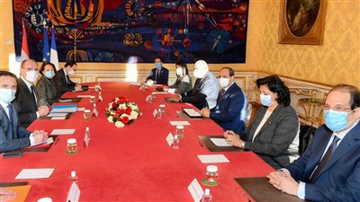 السيسى يبحث مع رئيس الوزراء الفرنسى عددًا من القضايا الإقليمية والدولية