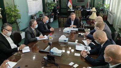 مصر تتعاون مع «ماز» البيلاروسية لتصنيع أتوبيسات بالغاز الطبيعي